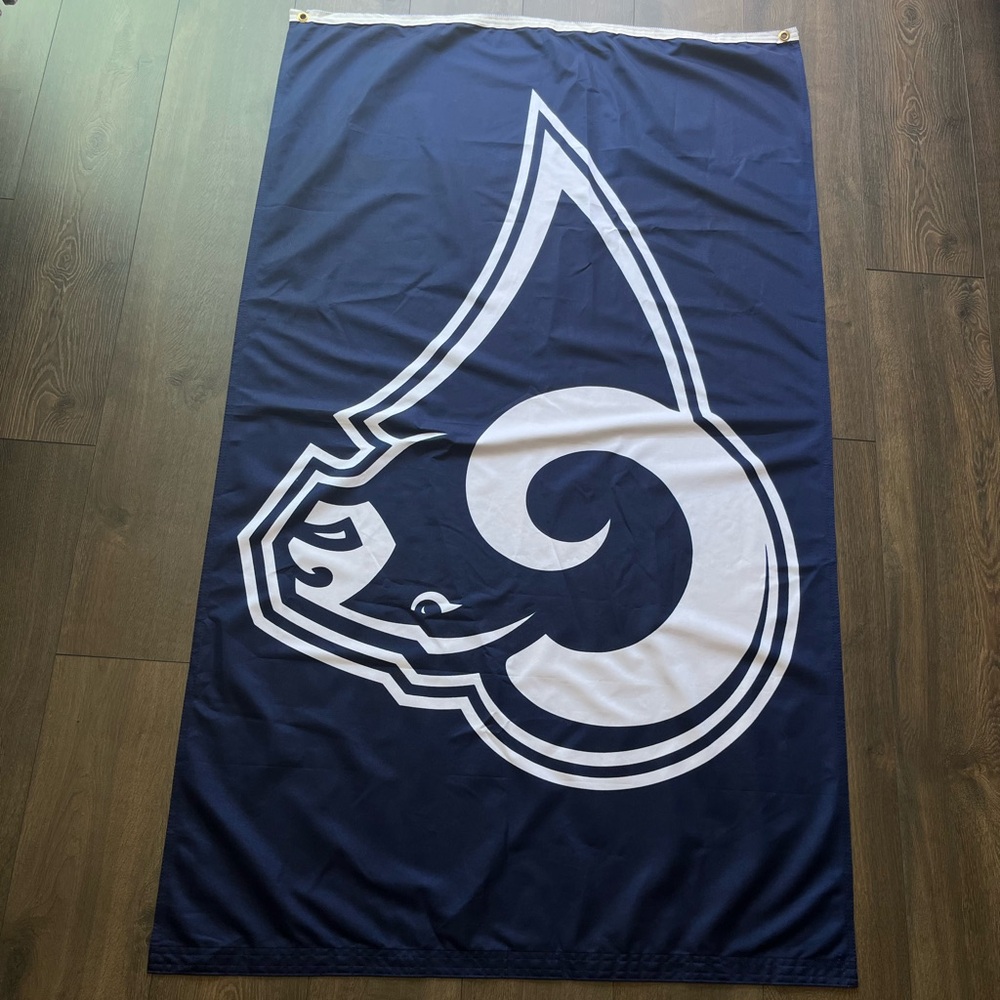 NFL Rams Flag - Picture 2 of 9